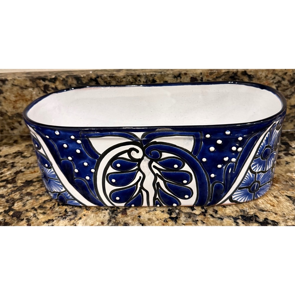 Talavera Oval Planter Pottery Blue White Hand Painted Hecho En Mexico Floral